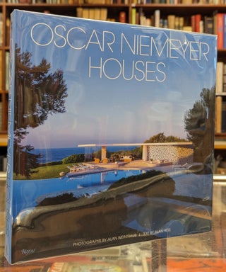 Item #105142 Oscar Niemayer Houses. Alan Hess, Alan Weintraub