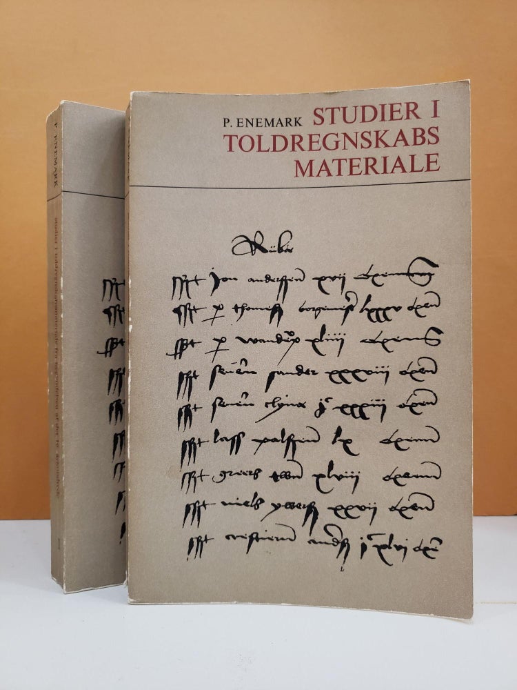 Item #1136692 Studier i toldregnskabsmateriale i begyndelsen af 16. århundrede: med særligt henblik på dansk okseeksport, Vols. I & II. Poul Enemark.