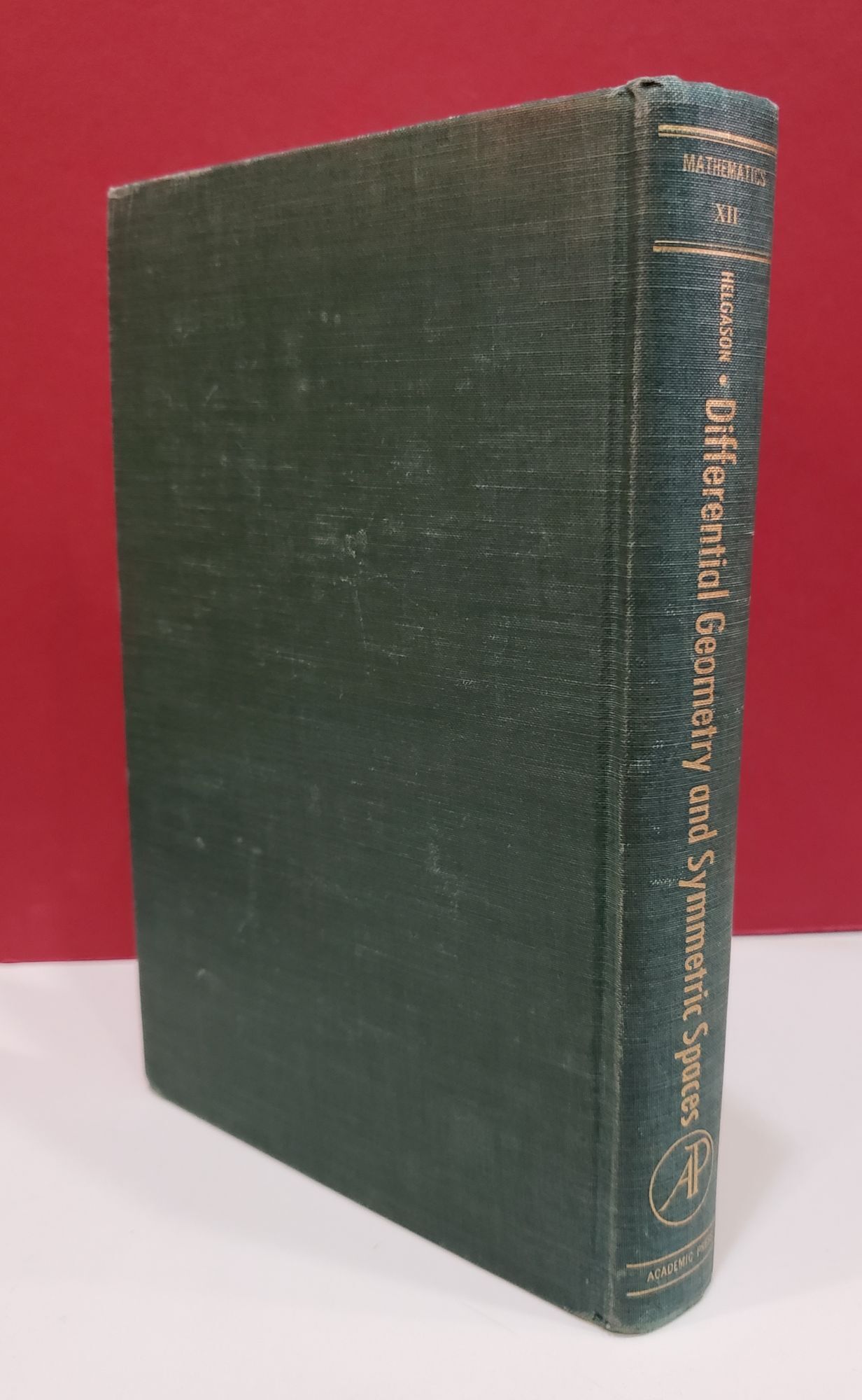 Differential Geometry And Symmetric Spaces Differential Geometry And Symmetric Spaces