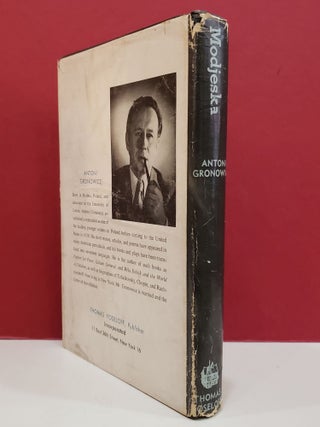 Modjeska: Her Life and Loves