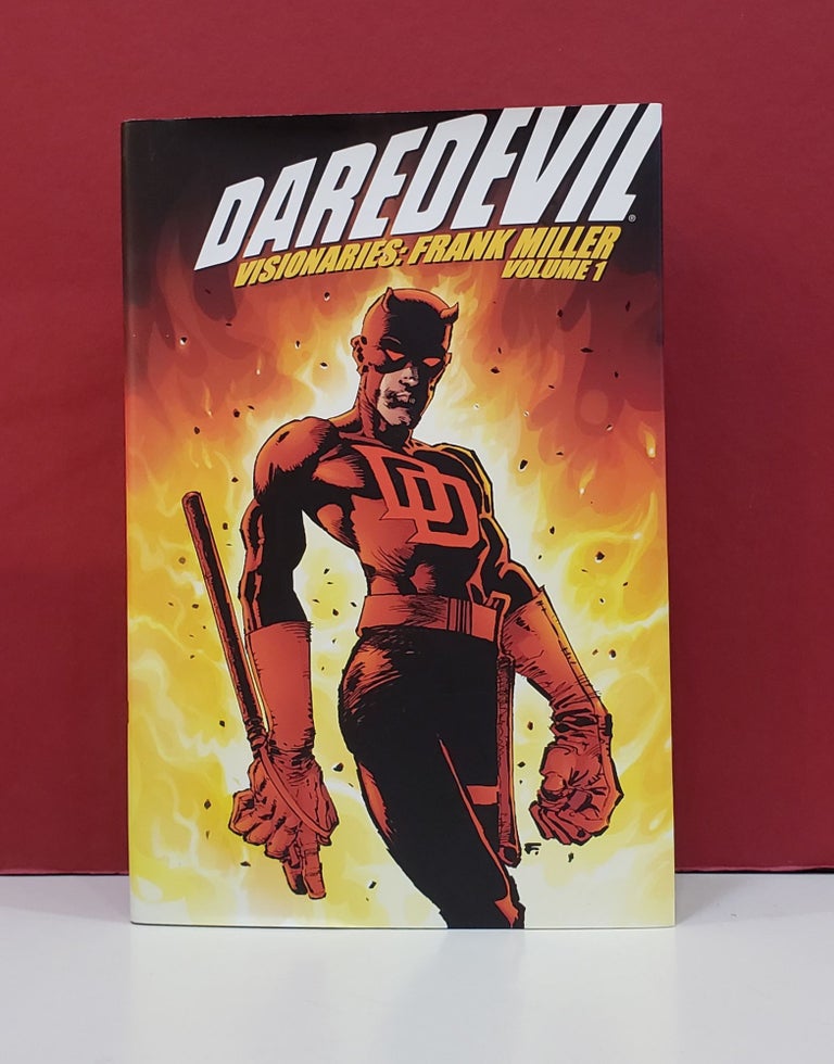 Item #1141675 Daredevil Visionaries: Frank Miller, Volume 1. Steve Buccellato Frank Miller, Marie Javins.