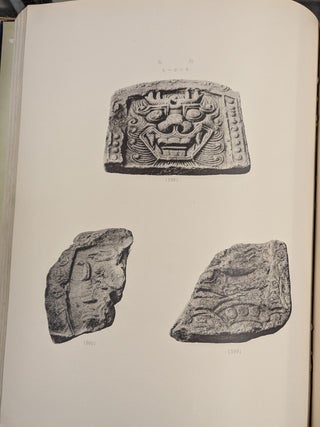 Photographic Album of the Collection of the Prince Yi Household Museum, 2 vol.