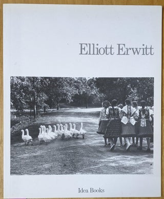 Item #4006429 Elliott Erwitt. Elliott Erwitt