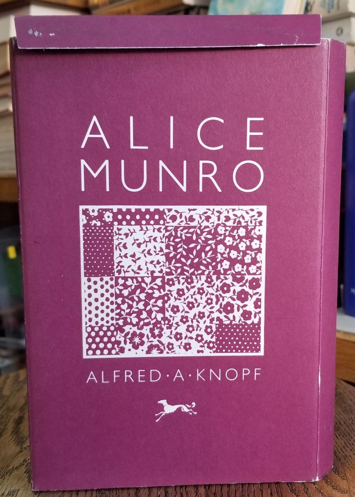 Item #85261 Friend of My Youth. Alice Munro.